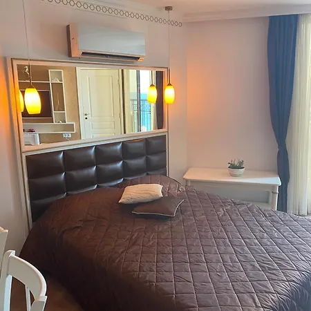 Penthouse Happy Moments 2